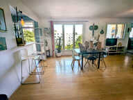 Grand appartement en location avec balcon à Fontenay-Aux-Ros — photo 4
