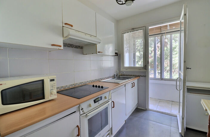 Appartement T2 Proche du parc BOURRAN à MERIGNAC — photo 4