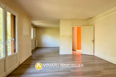 Appartement 4 pièces 166000 €
