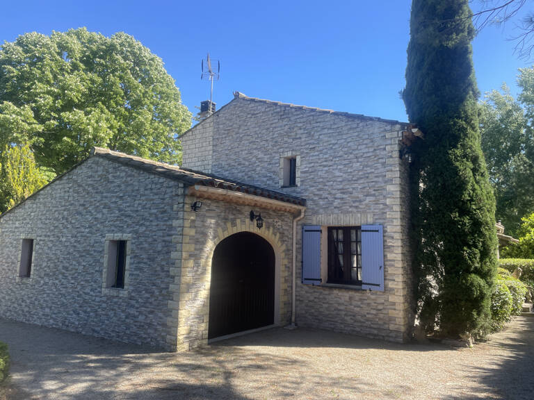 Immobilier de prestige : propriété en vente à Gargas (84) — photo 1