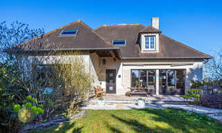 Maison 9 Pièces 200 m² à vendre à Osmoy (78910)