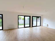 A VENDRE MAISON DE 120 M2 HABITABLES AVEC JARDIN ET GARAGE - SECTEUR CESTAS GAZINET — photo 3
