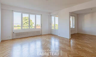 Appartement 3 Pièces 100 m² à louer à Lyon 5 (69005)