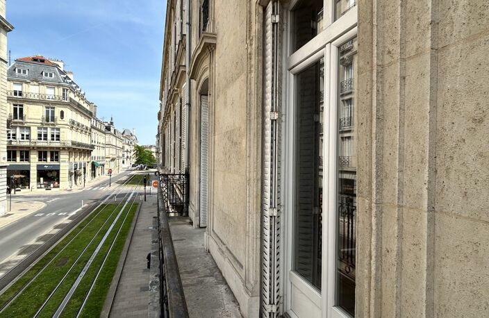 Exclusivité - Reims - Rue Thiers/Cours Langlet — photo 5