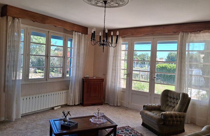 Entre Nature et Sérénité - Maison Familiale à réinventer de 122 m² sur 1 932 m² de Terrain — photo 4
