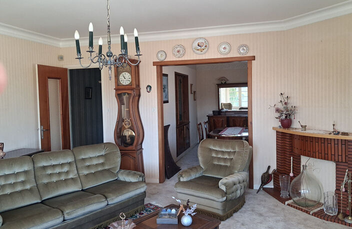 Entre Nature et Sérénité - Maison Familiale à réinventer de 122 m² sur 1 932 m² de Terrain — photo 5