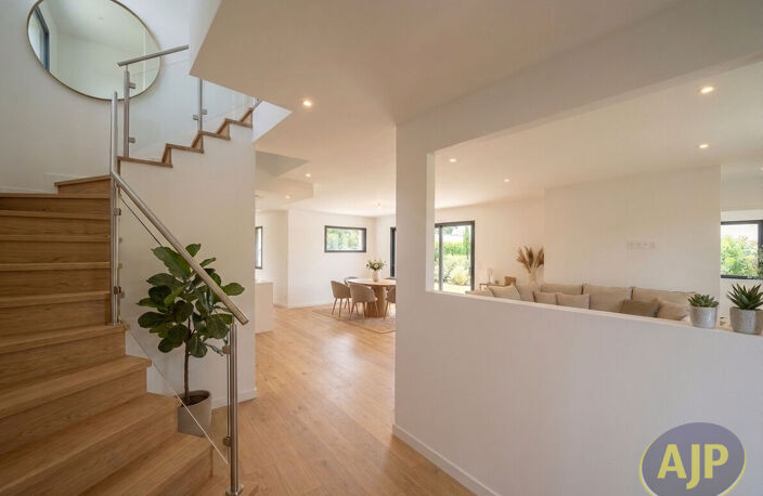 Maison La Boissiere De Montaigu 6 pièce(s) 130 m2 — photo 3