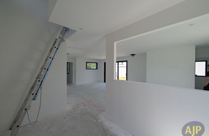 Maison La Boissiere De Montaigu 6 pièce(s) 130 m2 — photo 4