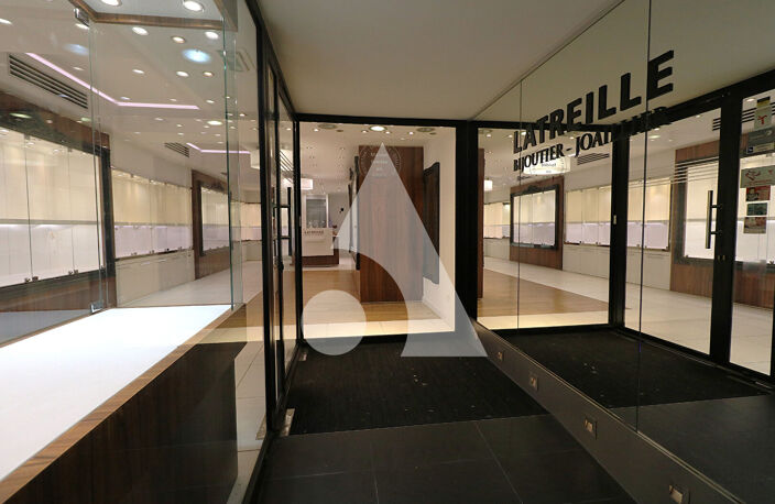Local commercial PrimeTarbes 92 m² — photo 3