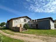 Ancienne bâtisse vinicole à réinventer — photo 2