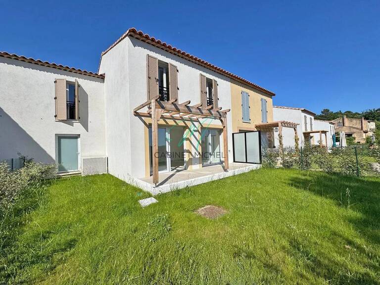 OPIO : Villa neuve — photo 1