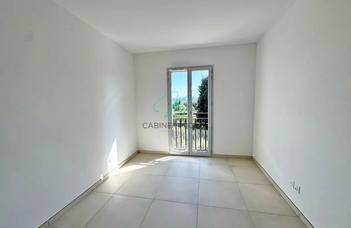 OPIO : Villa neuve — photo 4