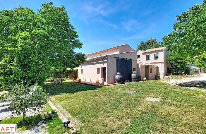 Bastide provençale entre charme et sérénité — photo 3