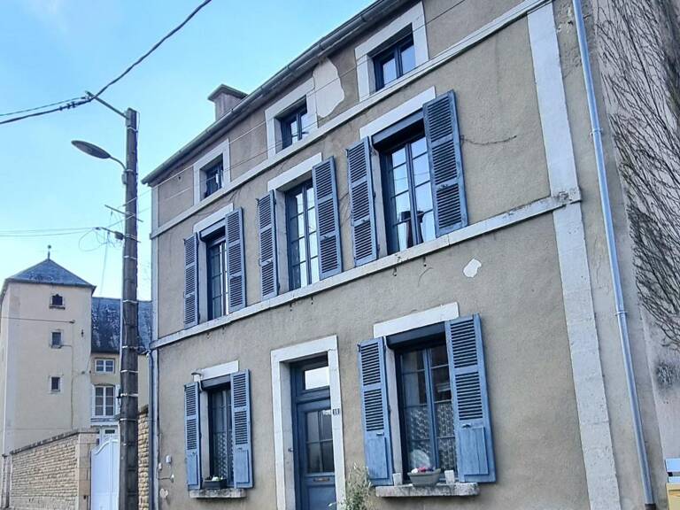 Maison d'habitation — photo 1