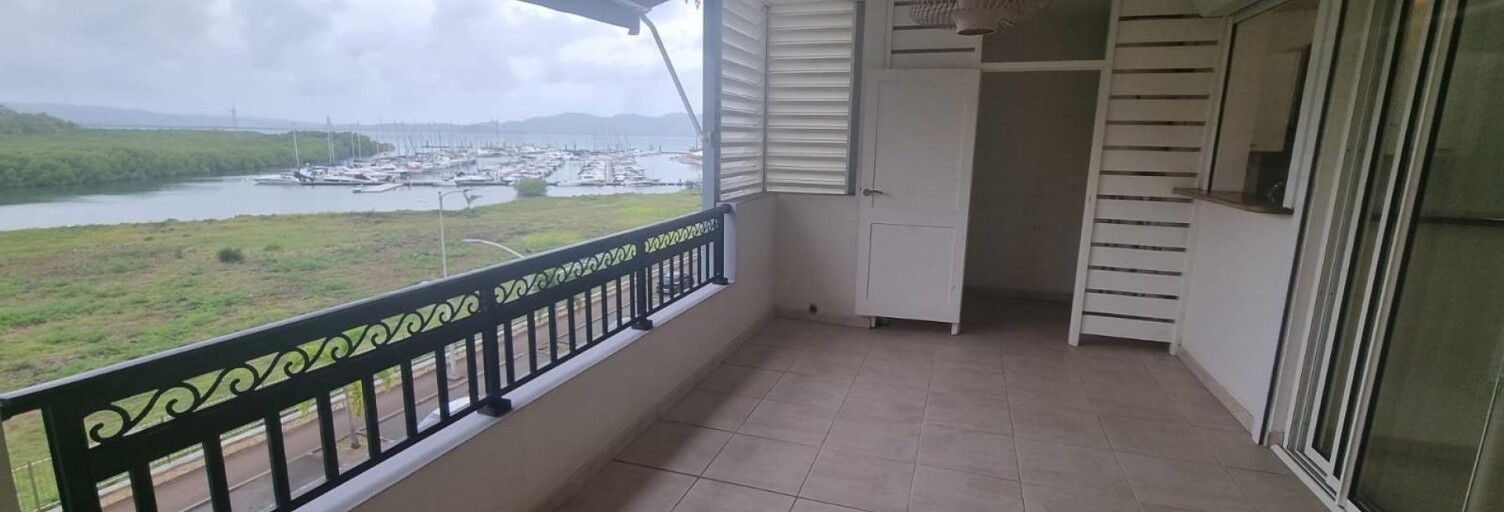 Appartement 3 Pièces 58 m² à louer à Fort-de-France (97200)