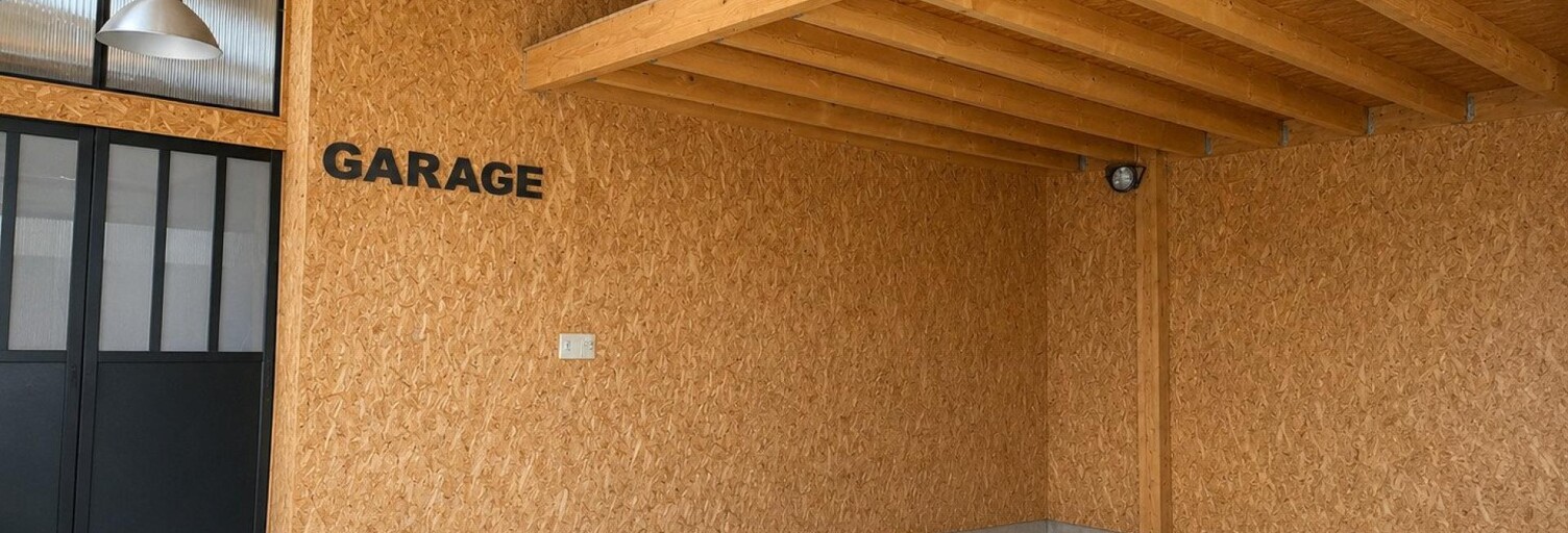 Garage  98 m² à vendre à Meslay-du-Maine (53170)