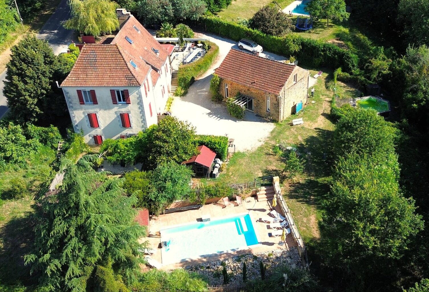 Superbe domaine avec 2 gîtes et 2 piscines Coux et Bigaroque — photo 1