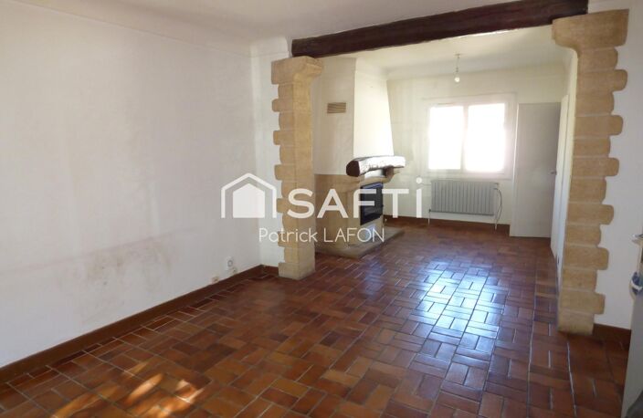 Maison idéallement située avec extérieur et garage. — photo 4
