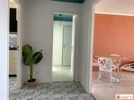 Avignon: Appartement rénové d'environ 71 m2, 2 chambres avec ascenseur. — photo 2