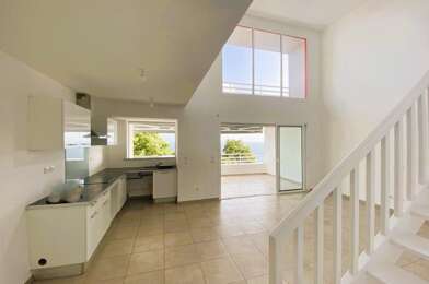Appartement 4 pièces 410220 €