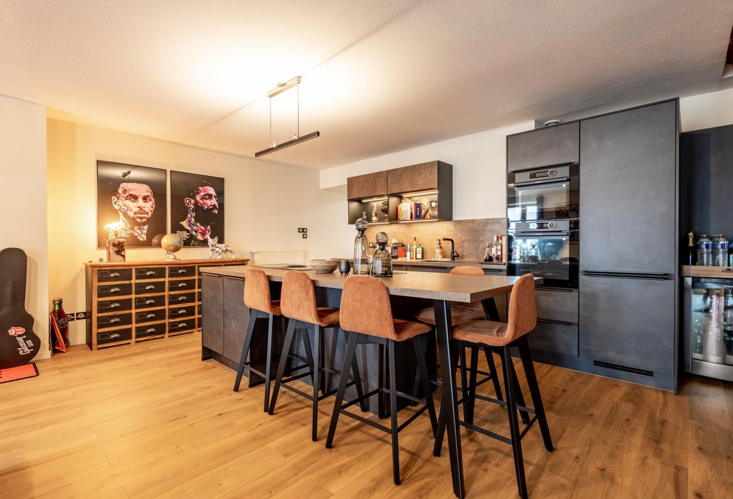 GRAND APPARTEMENT AU CENTRE DU VILLAGE — photo 1