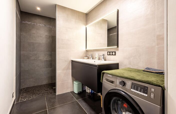 GRAND APPARTEMENT AU CENTRE DU VILLAGE — photo 5