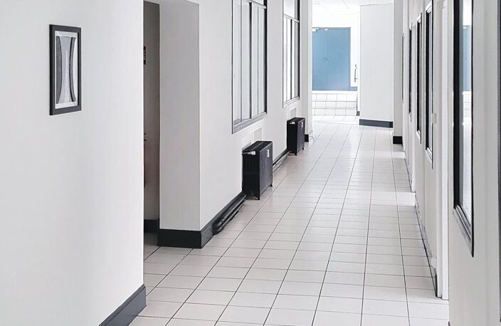 Cabinets - bureaux à louer — photo 4