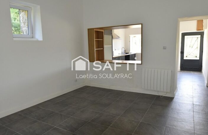 Maison de village rénovée de 108m² avec garage et jardin. — photo 3