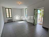 Appartement avec cave terrasse cour et local commercial — photo 4