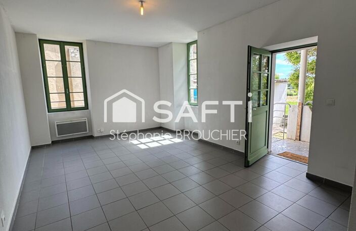Appartement avec cave terrasse cour et local commercial — photo 4