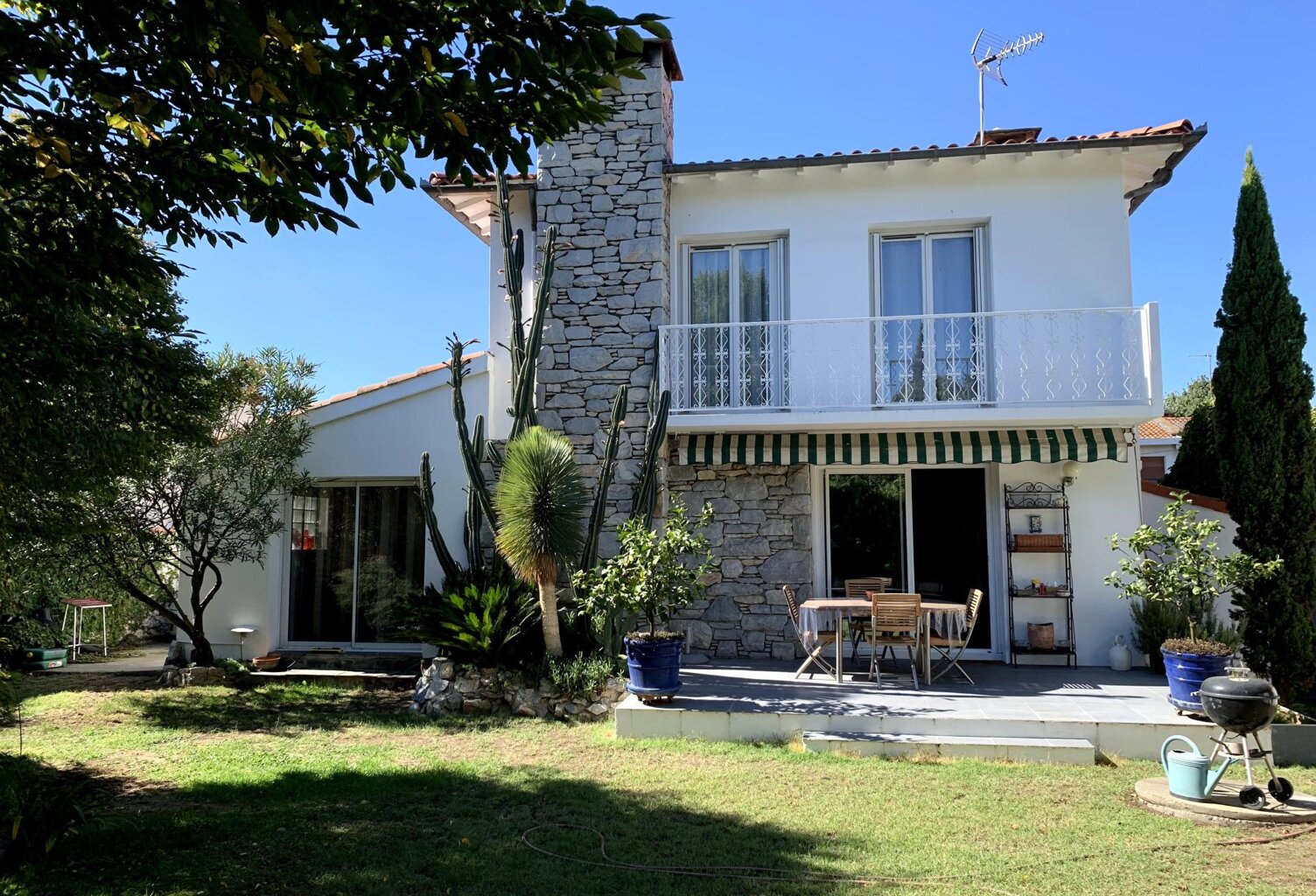 Maison traditionnelle T6 152m² — photo 1