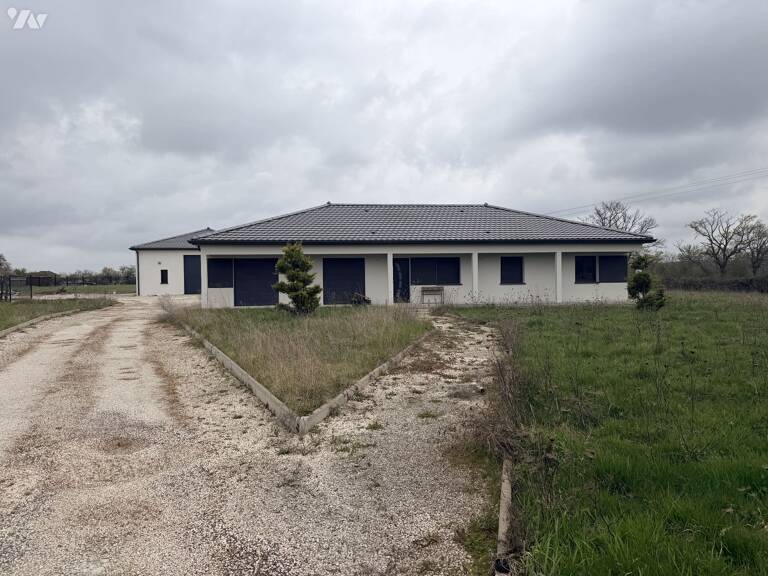 Maison 5 pièces 173 m² — photo 1