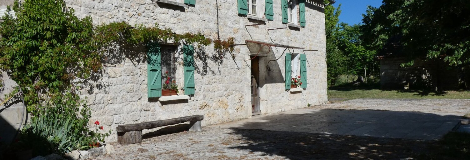 Maison 7 Pièces 320 m² à vendre à Cordes-sur-Ciel (81170)