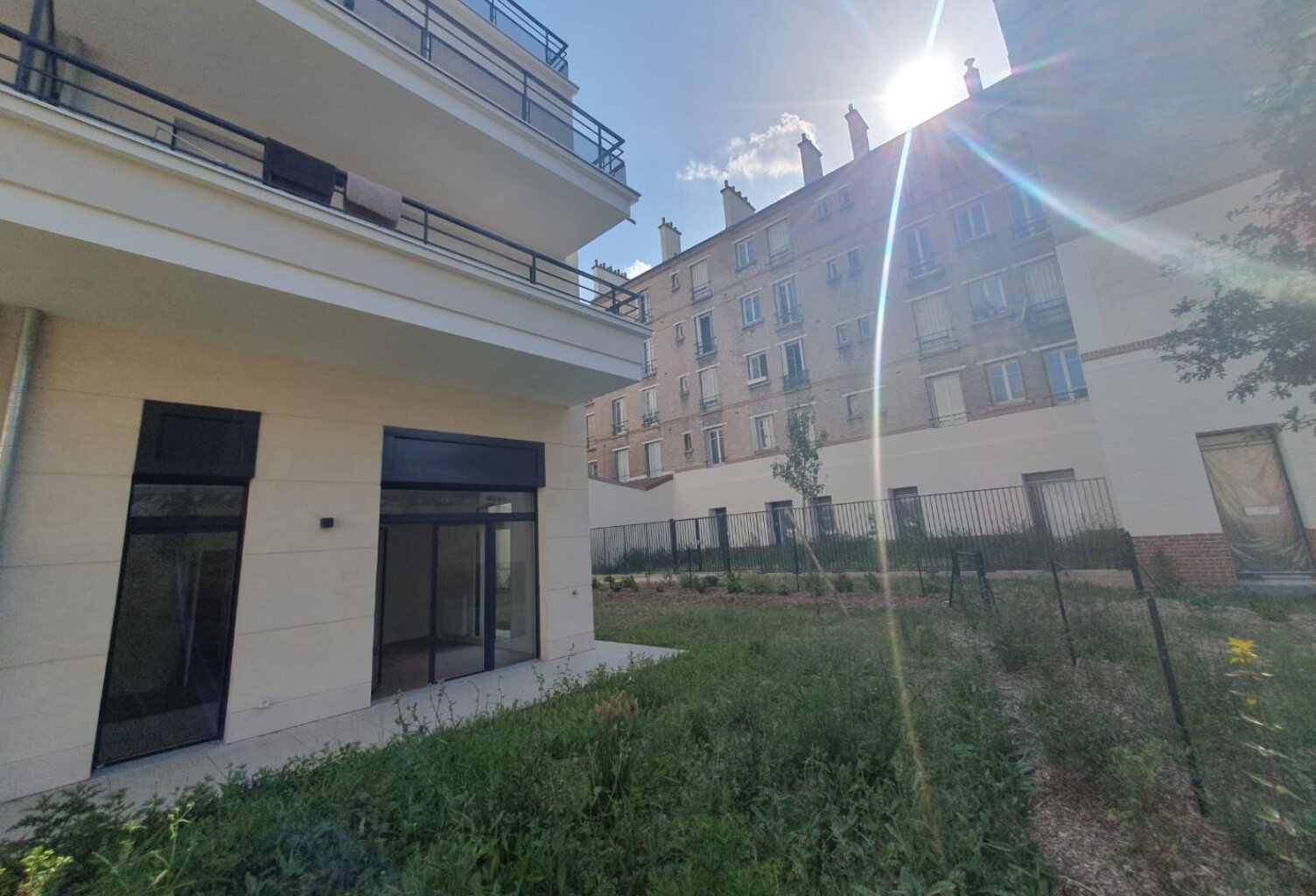 3 Pièces 3P - jardin 95m2  et parking — photo 1