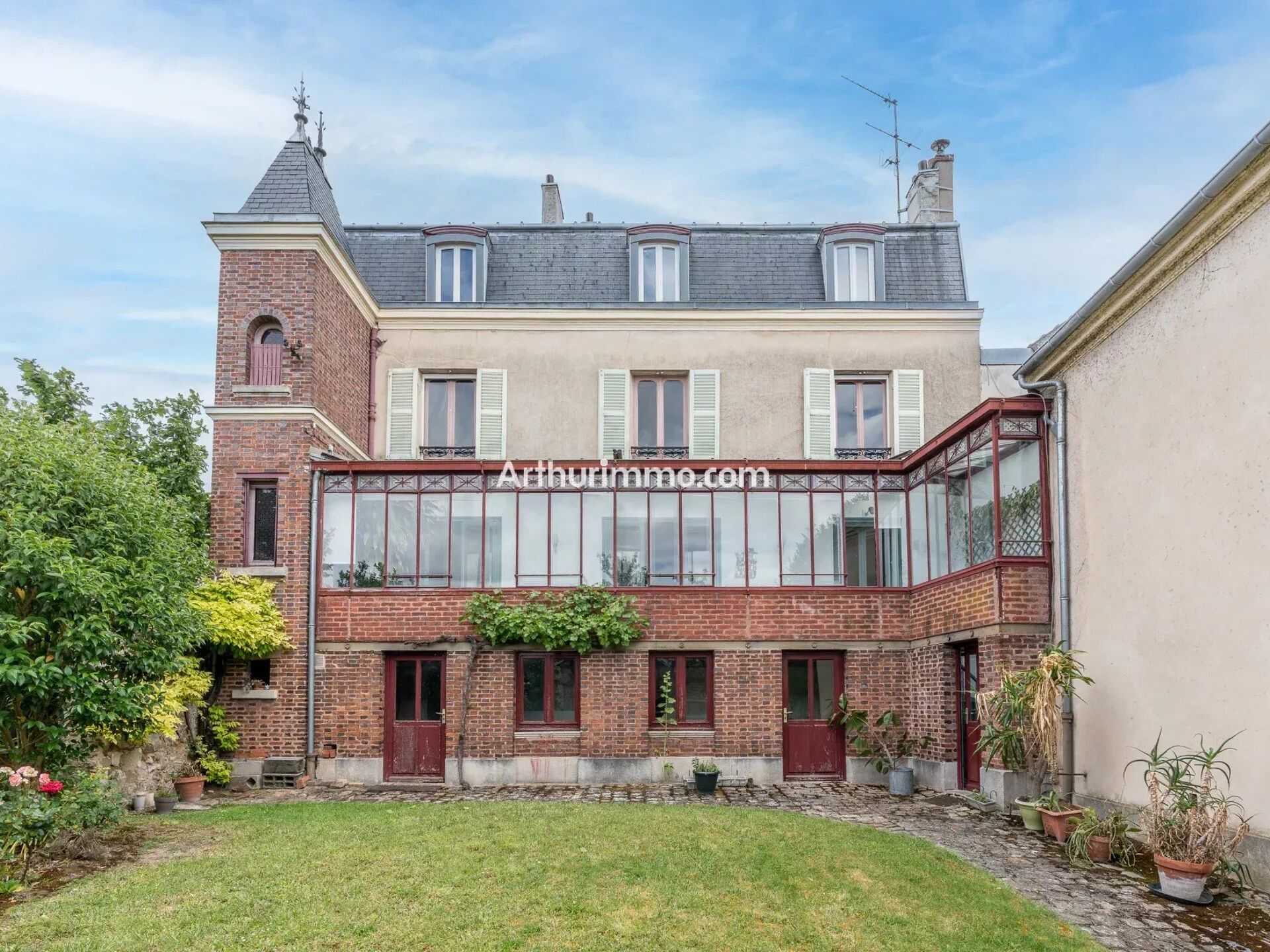 Maison 12 pièces 320 m² · à Sucy-en-Brie · 320 m² · 1 248 000 €