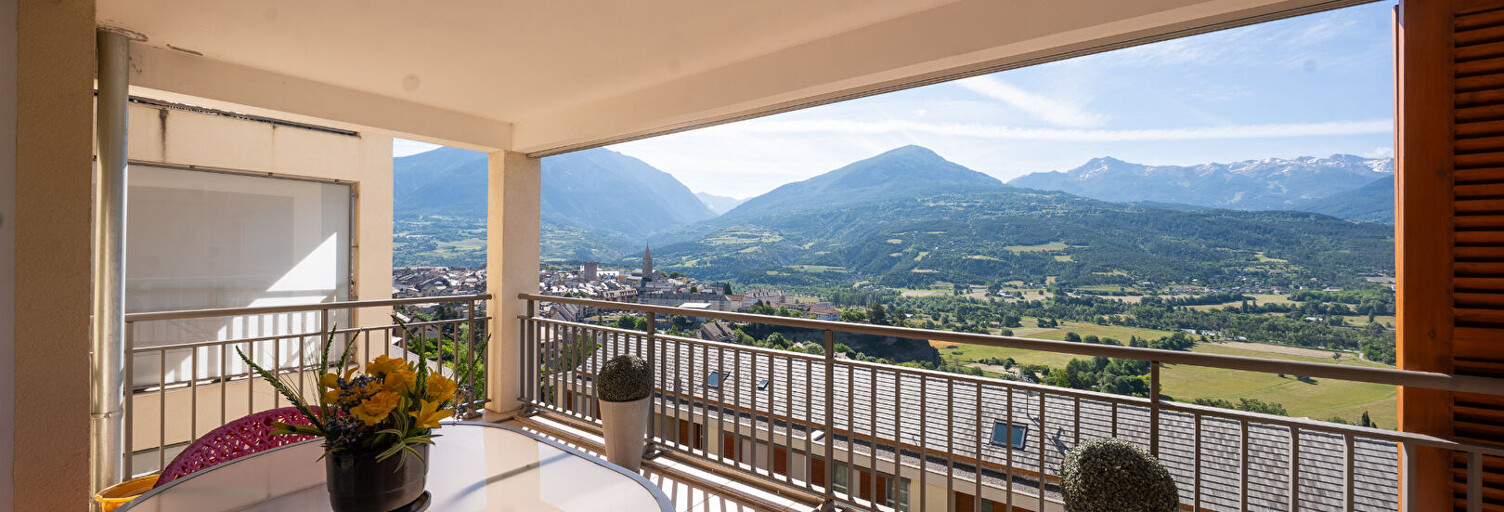 Appartement 2 Pièces 52 m² à vendre à Embrun (05200)