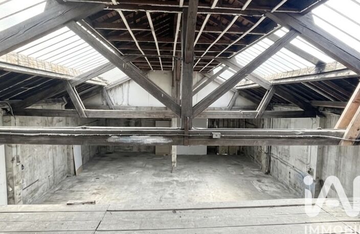 Vente Garage 200 m&sup2; — photo 3