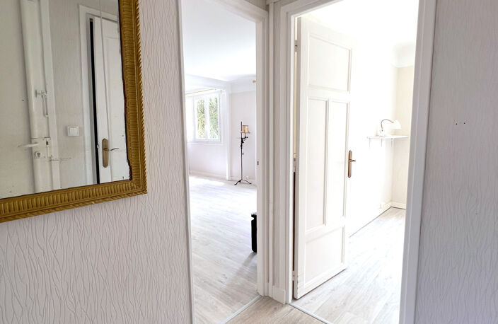 Appartement 69 m2   Double séjour   2 chambres   Viroflay — photo 2