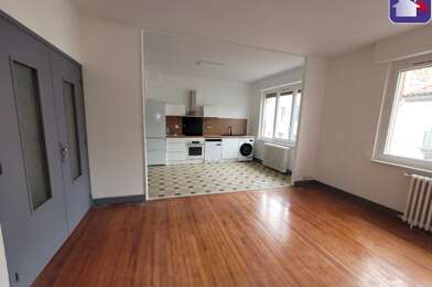 Appartement 3 pièces 720 €