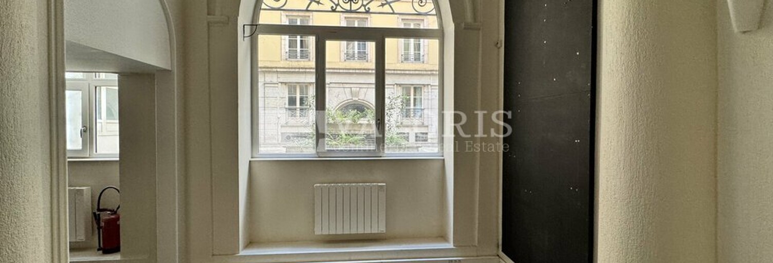 Bureau  89 m² à louer à Lyon 1 (69001)