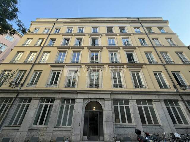 BUREAUX à LOUER — photo du bien