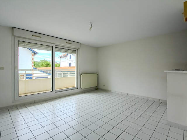 BIARRITZ - PROXIMITE CENTRE VILLE APPARTEMENT -T2 BALCON- CAVE -PARKING — photo du bien