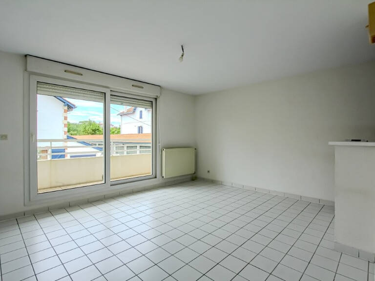 BIARRITZ - PROXIMITE CENTRE VILLE APPARTEMENT -T2 BALCON- CAVE -PARKING — photo 1
