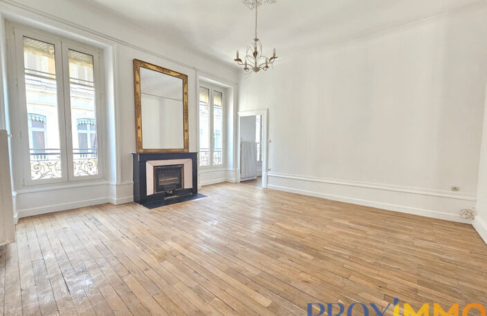 T3 — photo 2