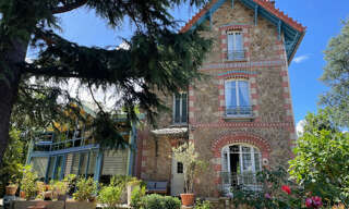 Maison 8 Pièces 203 m² à vendre à Clamart (92140)
