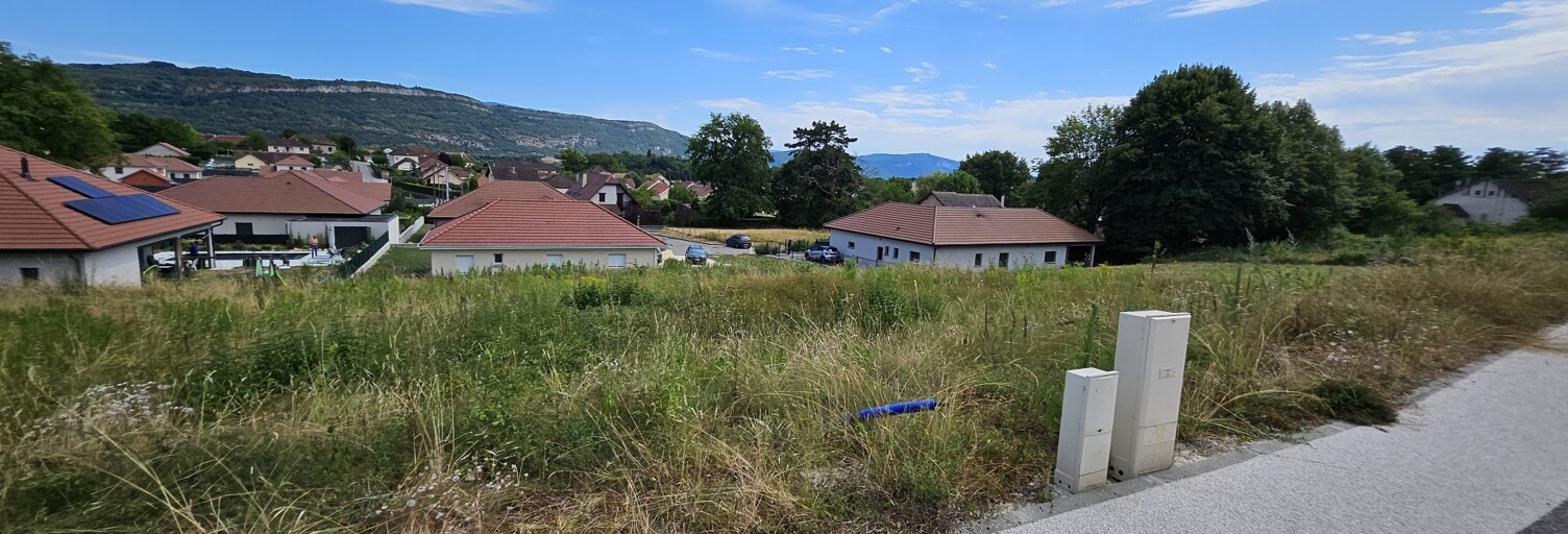 Terrain  803 m² à vendre à Belley (01300)