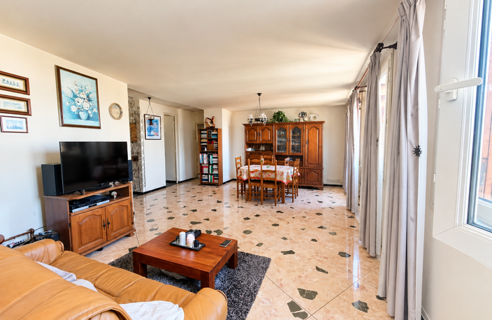 Appartement 3 chambres : Toulon St Jean, quartier Brusquet — photo 2