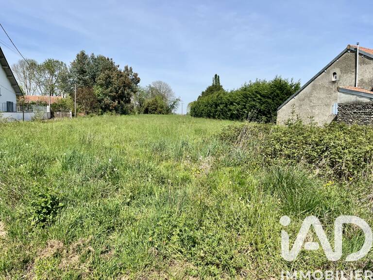 Vente Terrain à bâtir 2 411 m&sup2; — photo 1
