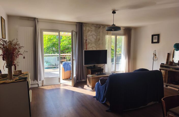 Pavillon avec sous sol aménagé — photo 3