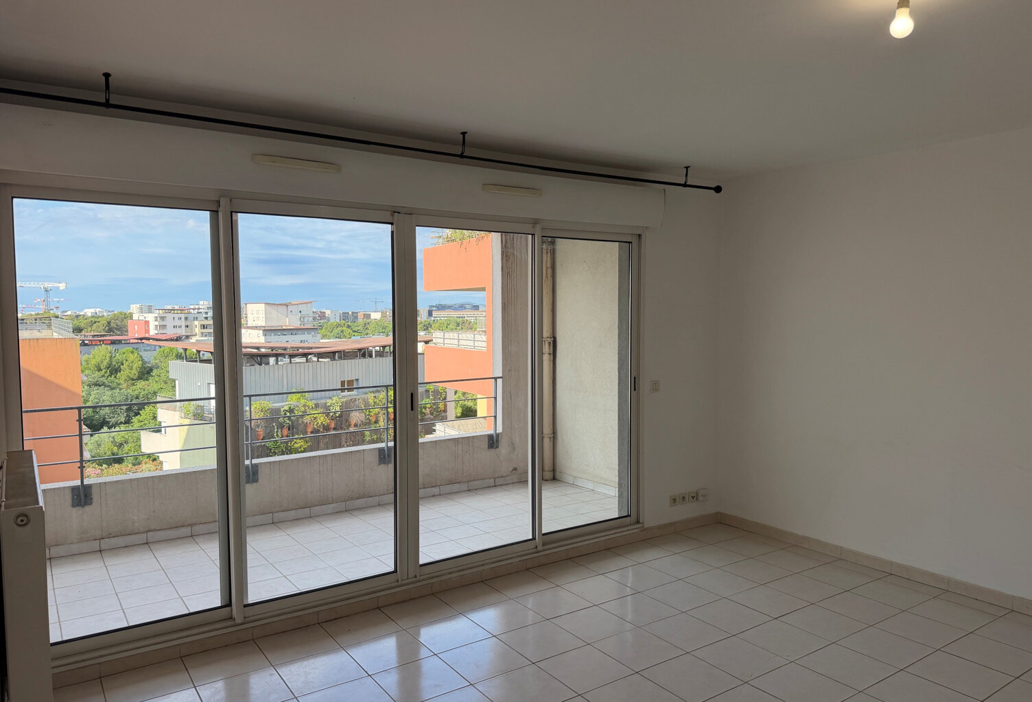 VENTE APPARTEMENT 2 PIECES MONTPELLIER LA LIRONDE — photo 1